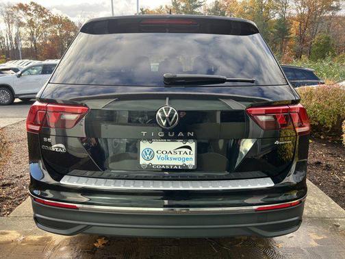 2024 Volkswagen Tiguan 2.0T SE 4MOTION