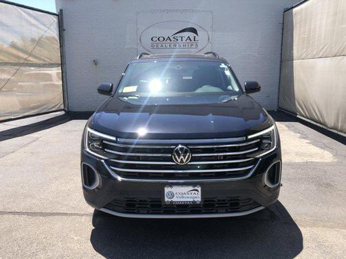 2025 Volkswagen Atlas 2.0T SE w/Technology 4MOTION
