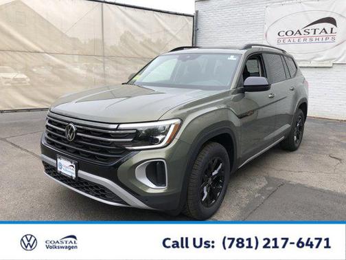 2025 Volkswagen Atlas 2.0T Peak Edition