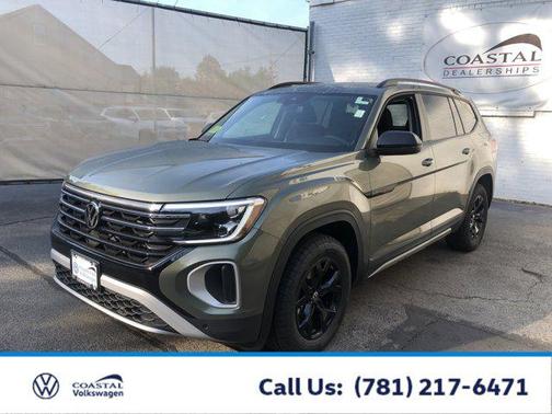 2025 Volkswagen Atlas 2.0T Peak Edition
