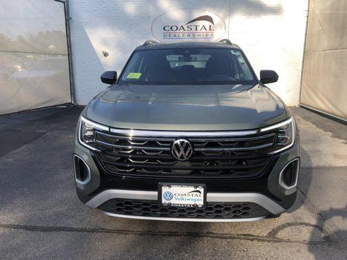 2025 Volkswagen Atlas 2.0T Peak Edition