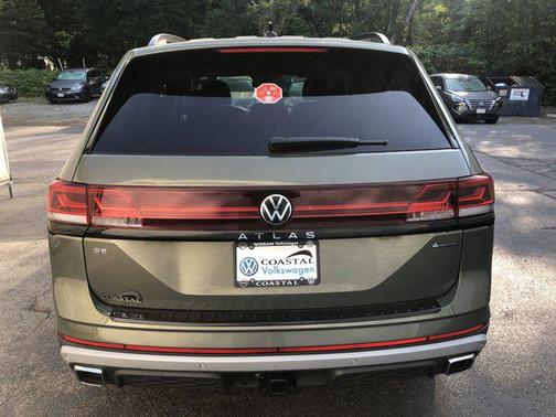 2025 Volkswagen Atlas 2.0T Peak Edition