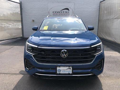 2025 Volkswagen Atlas 2.0T SEL Premium R-Line 4MOTION