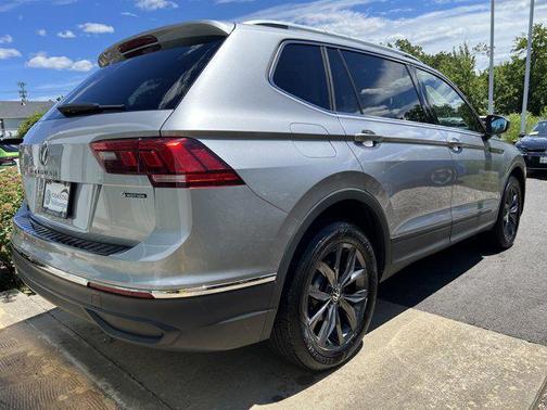 2022 Volkswagen Tiguan 2.0T SE 4MOTION