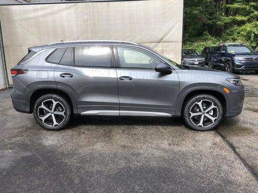 2025 Volkswagen Tiguan 2.0T SE 4MOTION