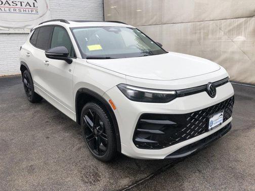 2025 Volkswagen Tiguan 2.0T SE R-Line Black 4MOTION