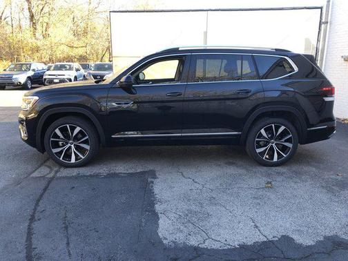 2026 Volkswagen Atlas 2.0T SEL Premium R-Line 4MOTION