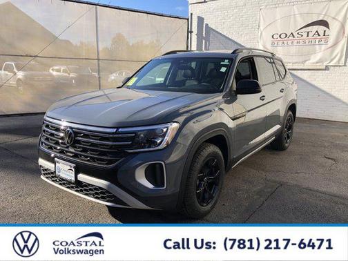 2025 Volkswagen Atlas 2.0T Peak Edition