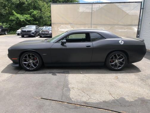White Knuckle Clearcoat 2019 Dodge Challenger R/T