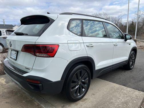 2022 Volkswagen Taos 1.5T S