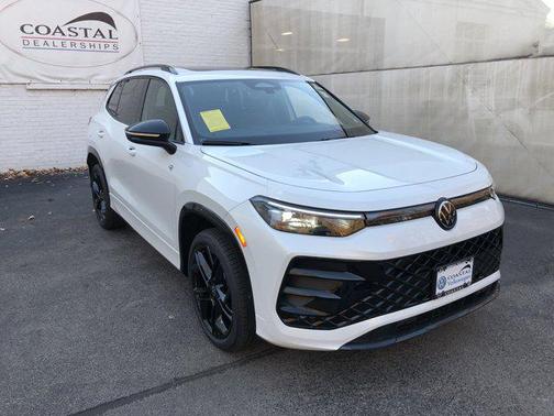 2026 Volkswagen Tiguan 2.0T SE R-Line Black 4MOTION