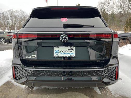 2025 Volkswagen Tiguan 2.0T SE R-Line Black 4MOTION