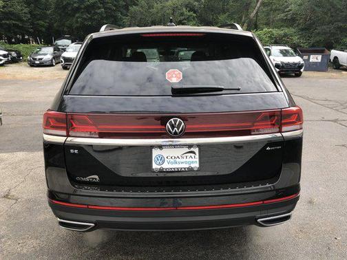 2025 Volkswagen Atlas 2.0T SE