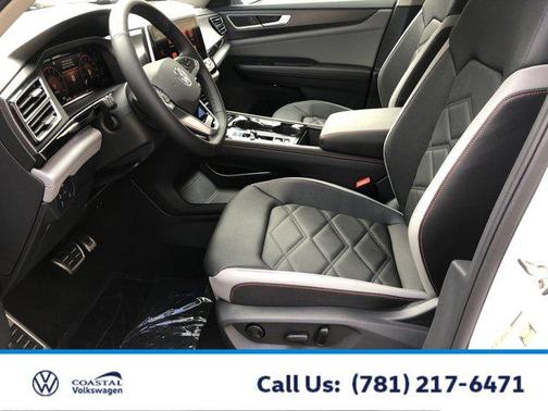 2025 Volkswagen Atlas 2.0T Peak Edition
