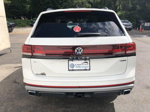 2025 Volkswagen Atlas 2.0T Peak Edition