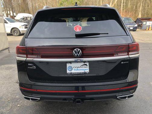 2025 Volkswagen Atlas 2.0T SEL Premium R-Line 4MOTION