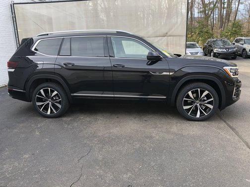 2025 Volkswagen Atlas 2.0T SEL Premium R-Line 4MOTION