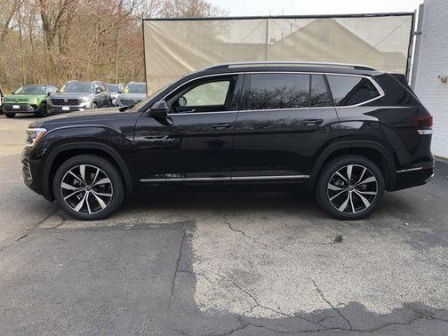 2025 Volkswagen Atlas 2.0T SEL Premium R-Line 4MOTION