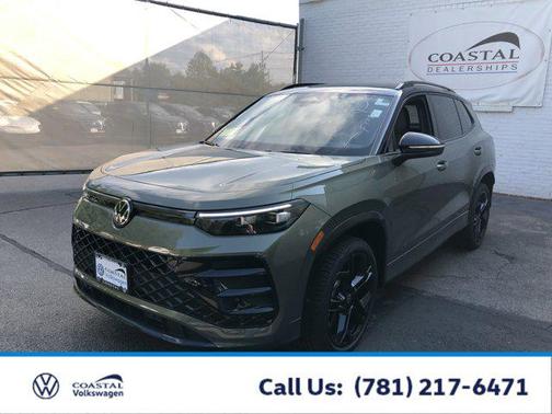 2025 Volkswagen Tiguan 2.0T SE R-Line Black 4MOTION