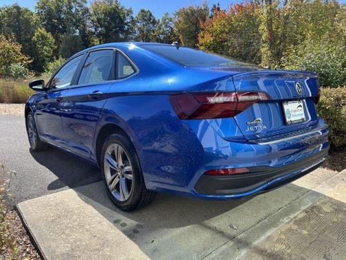 2023 Volkswagen Jetta 1.5T SE