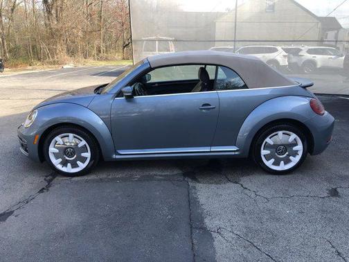 2019 Volkswagen Beetle 2.0T S