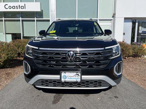 2024 Volkswagen Atlas 2.0T SE w/Technology 4MOTION