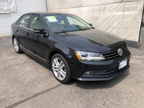 2017 Volkswagen Jetta 1.8T SEL