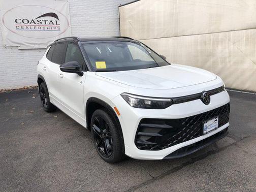 2026 Volkswagen Tiguan 2.0T SE R-Line Black 4MOTION