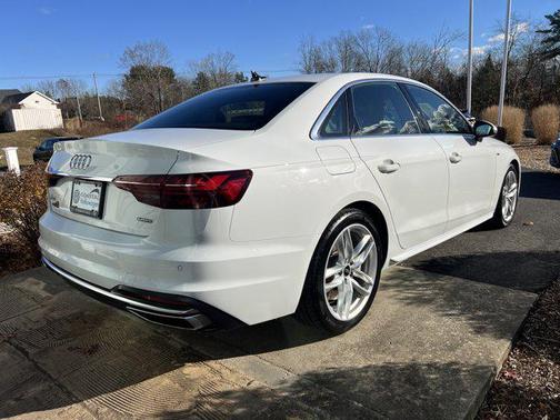 2023 Audi A4 45 S line Premium Plus