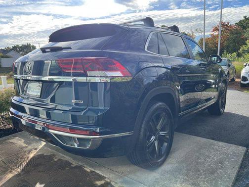 2022 Volkswagen Atlas Cross Sport 2.0T SEL
