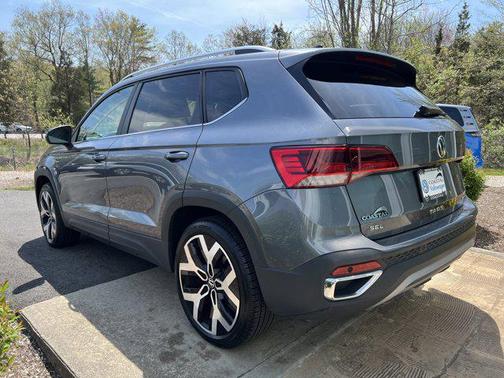 2022 Volkswagen Taos 1.5T SEL