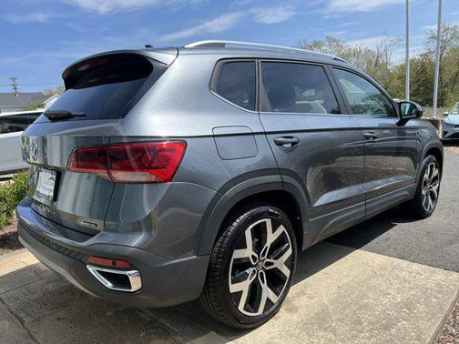 2022 Volkswagen Taos 1.5T SEL