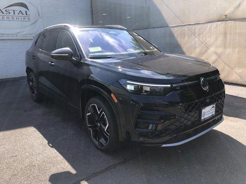 2025 Volkswagen Tiguan 2.0T SEL R-Line 4MOTION
