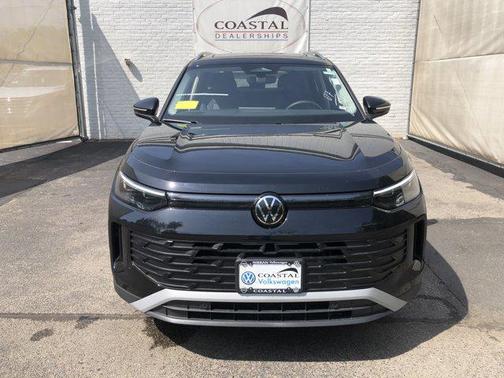 2025 Volkswagen Tiguan 2.0T SE 4MOTION
