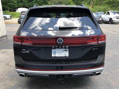 2025 Volkswagen Atlas 2.0T Peak Edition