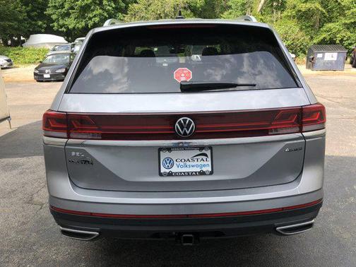 2025 Volkswagen Atlas 2.0T SEL