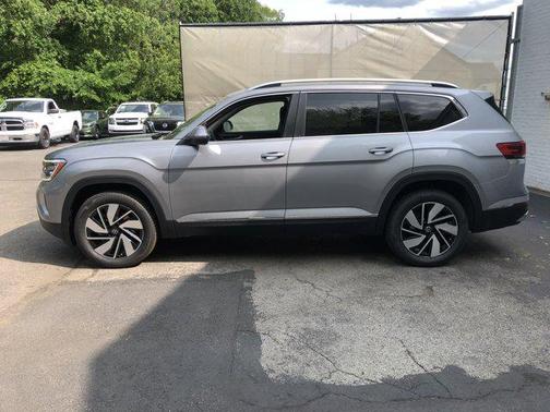 2025 Volkswagen Atlas 2.0T SEL