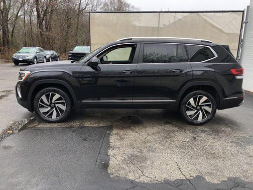 2025 Volkswagen Atlas 2.0T SEL