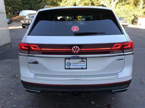 2026 Volkswagen Atlas 2.0T SE w/Technology 4MOTION