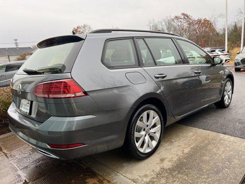 2019 Volkswagen Golf SportWagen TSI SE