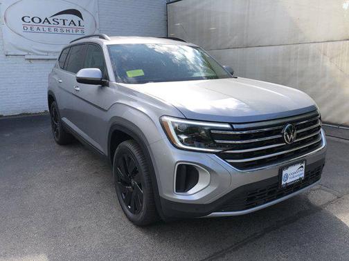 2025 Volkswagen Atlas 2.0T SE w/Technology 4MOTION