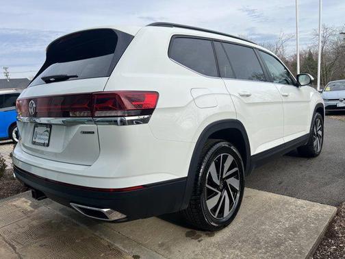 2025 Volkswagen Atlas 2.0T SE w/Technology 4MOTION