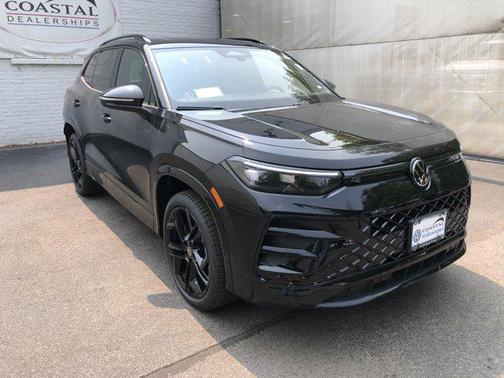 2025 Volkswagen Tiguan 2.0T SE R-Line Black 4MOTION