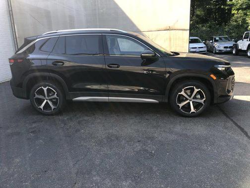 2025 Volkswagen Tiguan 2.0T SE 4MOTION