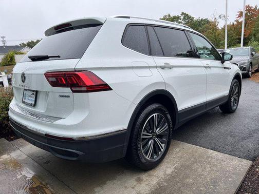 2024 Volkswagen Tiguan 2.0T Wolfsburg Edition