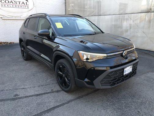 2026 Volkswagen Taos SE Black