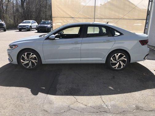 2025 Volkswagen Jetta 1.5T SEL