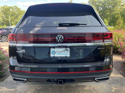 2025 Volkswagen Atlas 2.0T SE w/Technology 4MOTION