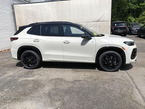 Sandstone W/Deep Black Roof 2026 Volkswagen Tiguan 2.0T SE R-Line Black 4MOTION