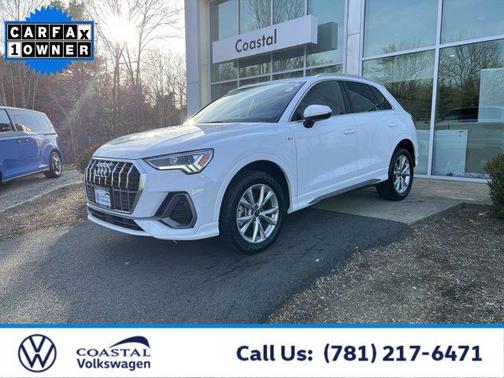 2023 Audi Q3 S line Premium